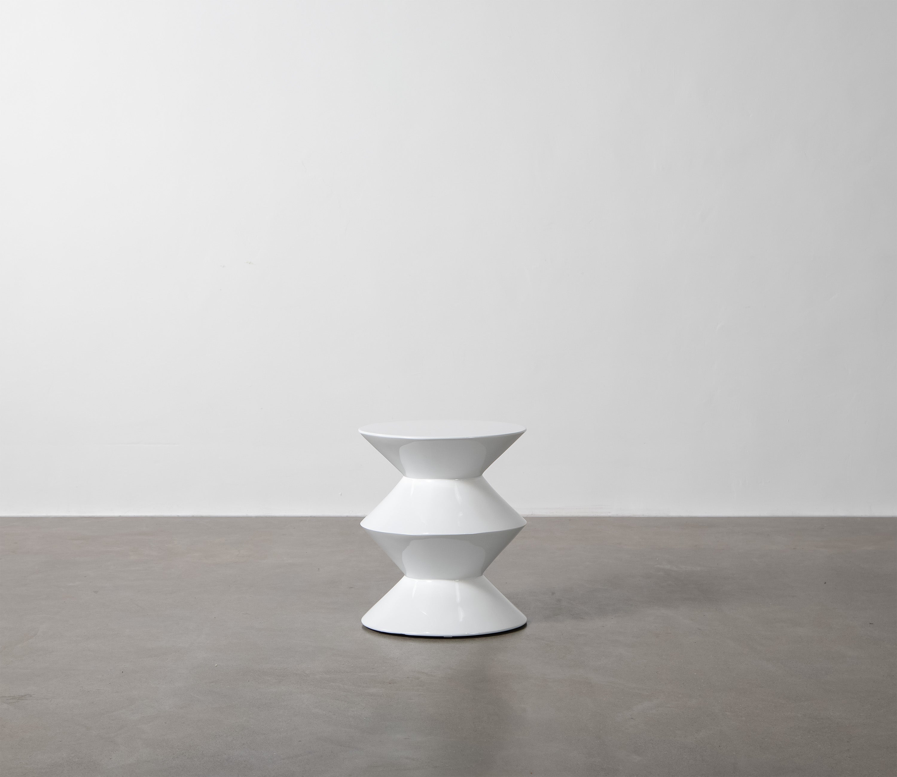 Pod Side Table / ポッドサイドテーブル