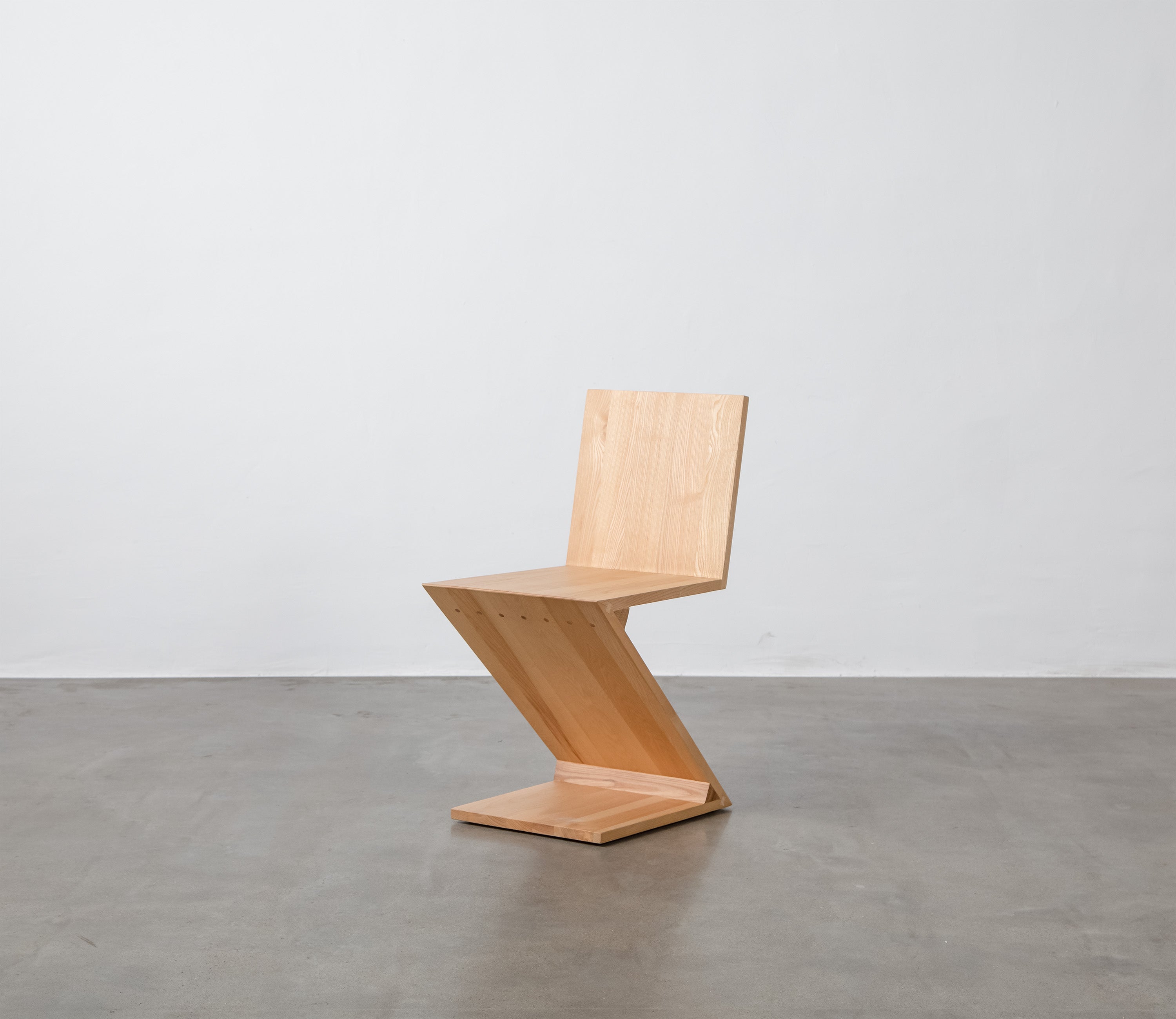 Angle Wood Chair / アングルウッドチェア