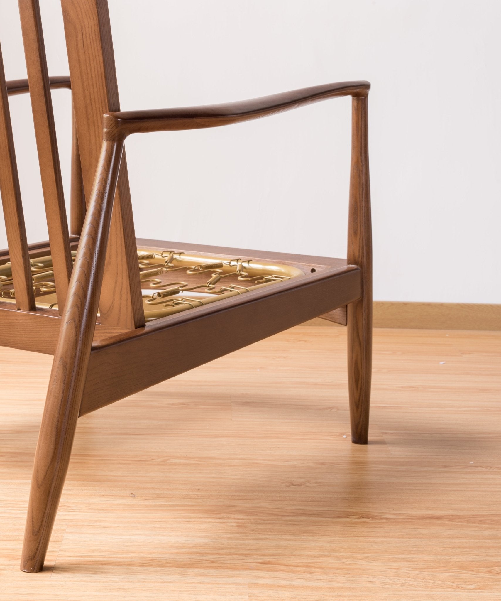 Modern Leather Chair / モダンレザーチェア - YOLO