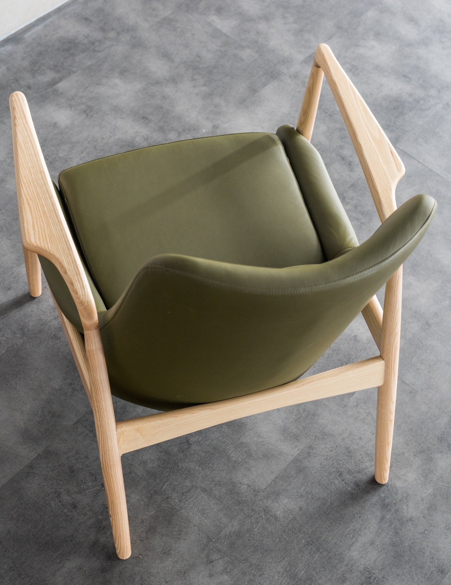 Space Design Chair / スペースデザインチェア - YOLO