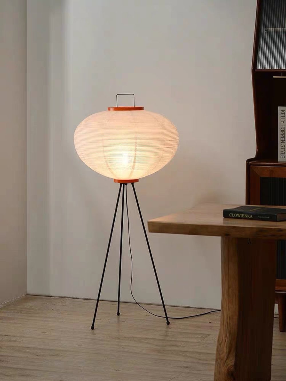 Warm FloorPaper Lamp / ウォームフロアペーパーランプ - YOLO