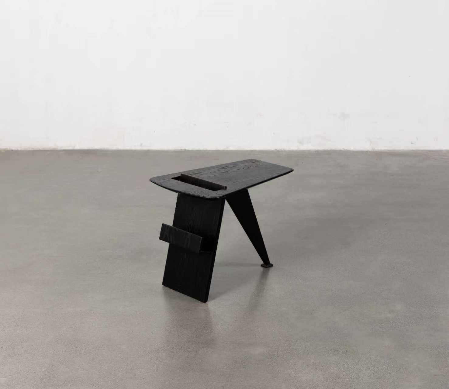 Lykke Stool / リュッケツール