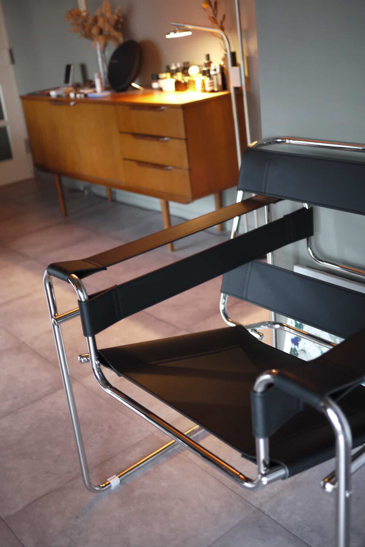 Flame Design Chair / フレームデザインチェア